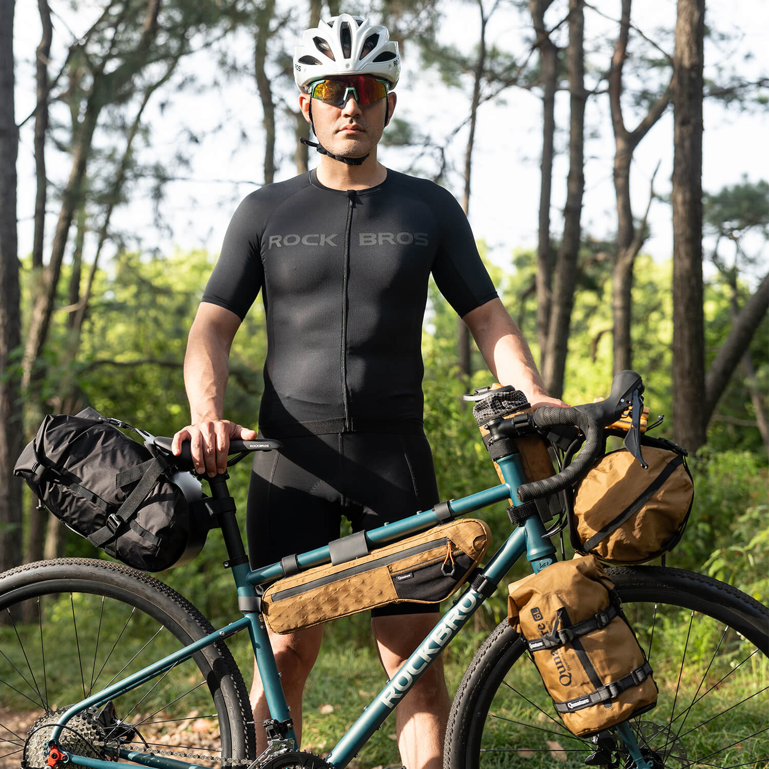 Qunature Bikepacking Frame Bag full view, slim and stable design.