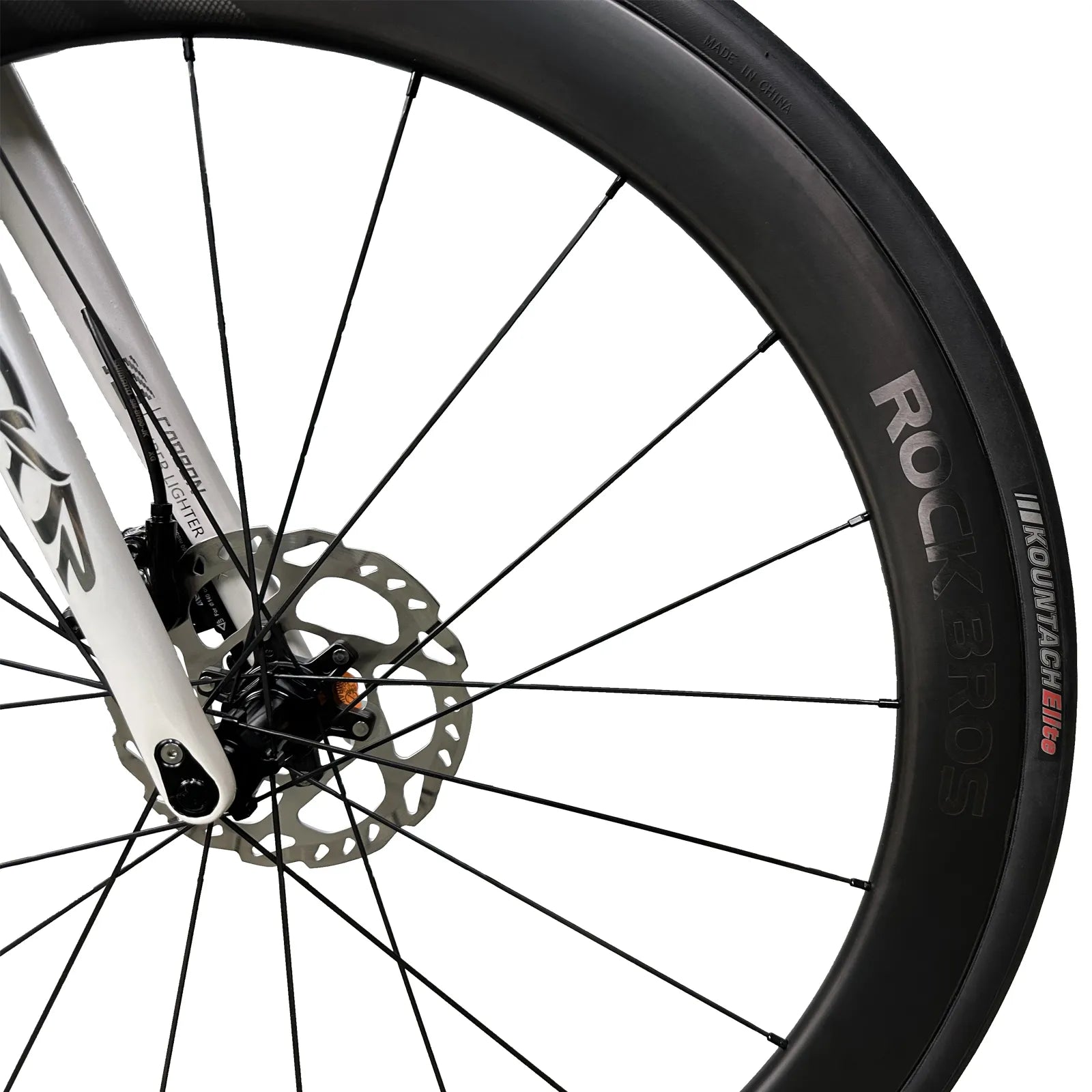 rockbros skyrider carbon fiber road bike for racing and long-distance cycling.
#color_white
