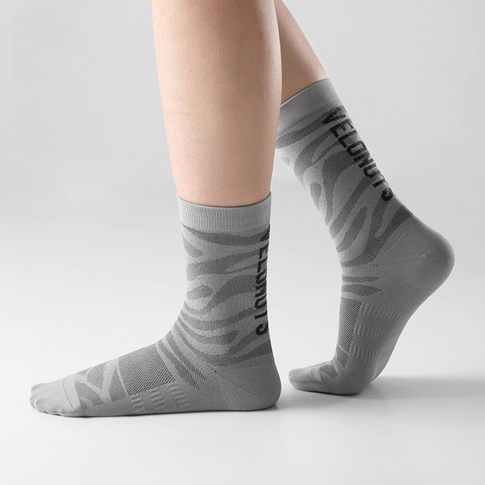 rockbros tiger stripe performance socks for active wear.
#color_grey