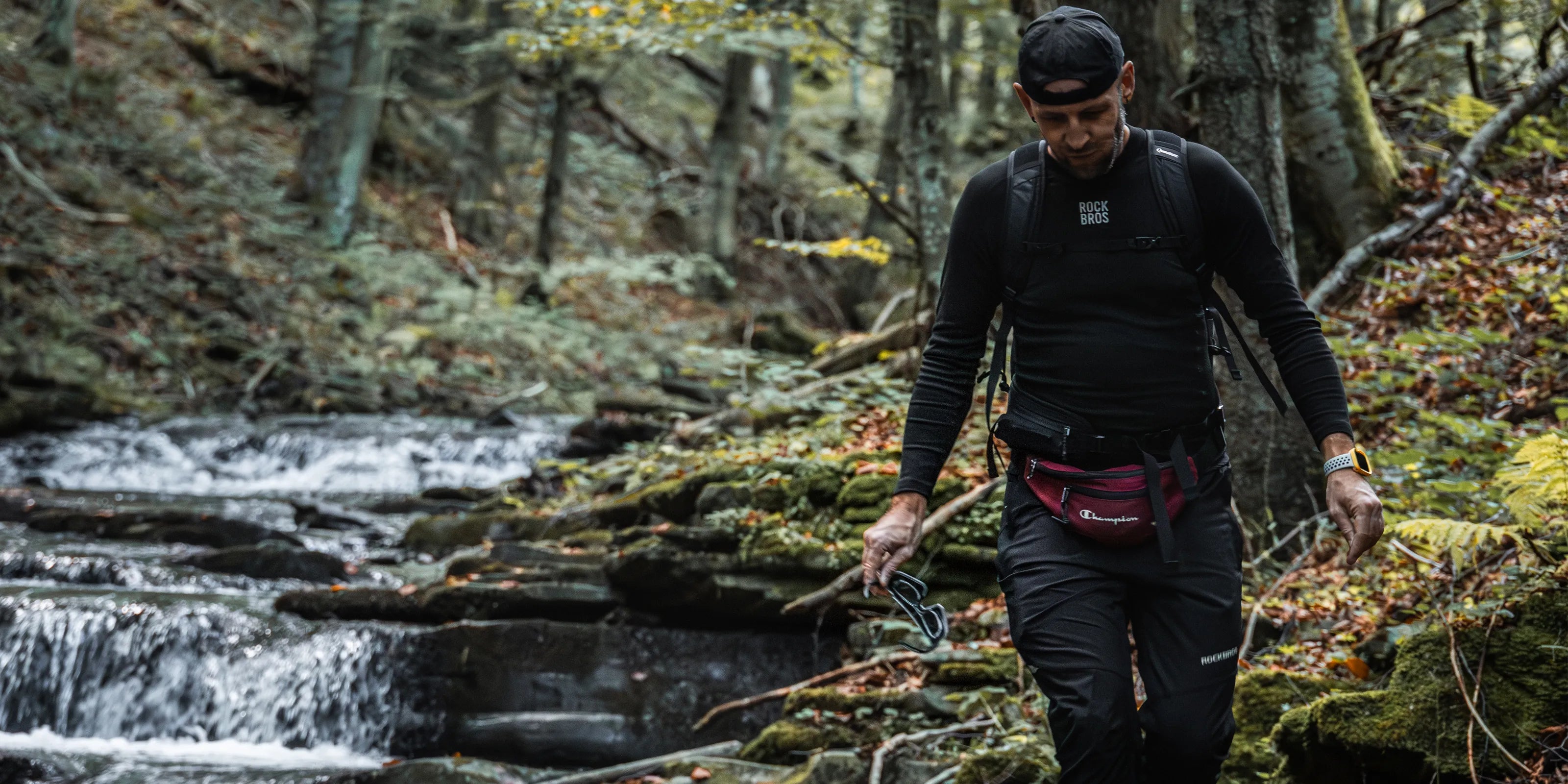 Thermal cycling gear designed for cold-weather rides. Choose a jacket, tights, or the complete winter set for all-day warmth and comfort.