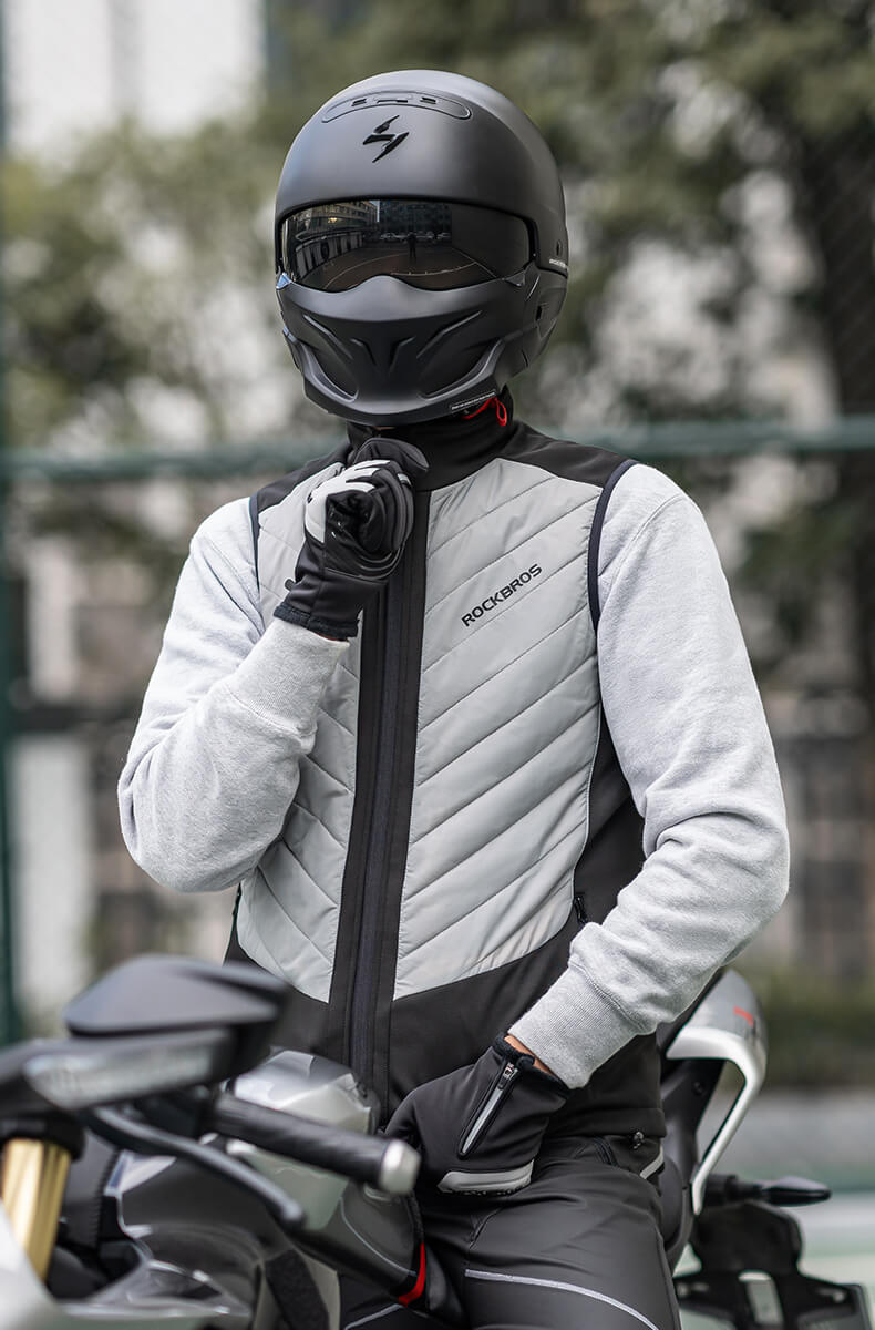 ROCKBROS Heated Vest featuring fast heating technology with 5 heating zones, designed for unisex wear.