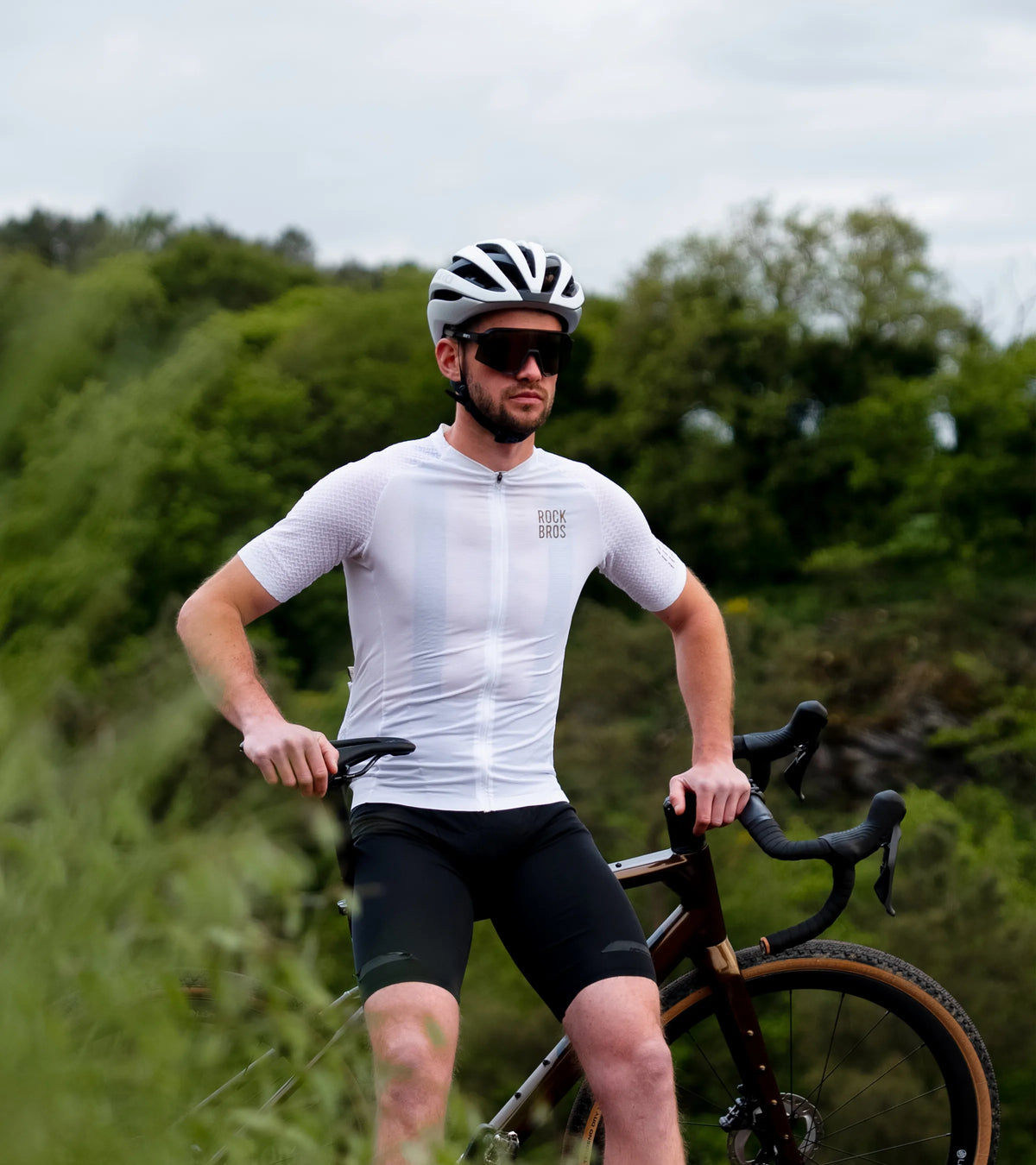 ROCKBROS Gold Series men's summer cycling jersey and shorts kit