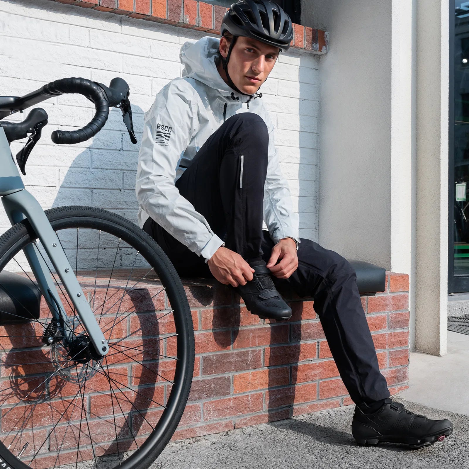 Rockbros Road to Sky unisex waterproof cycling rain pants in black, fully seam-sealed design.