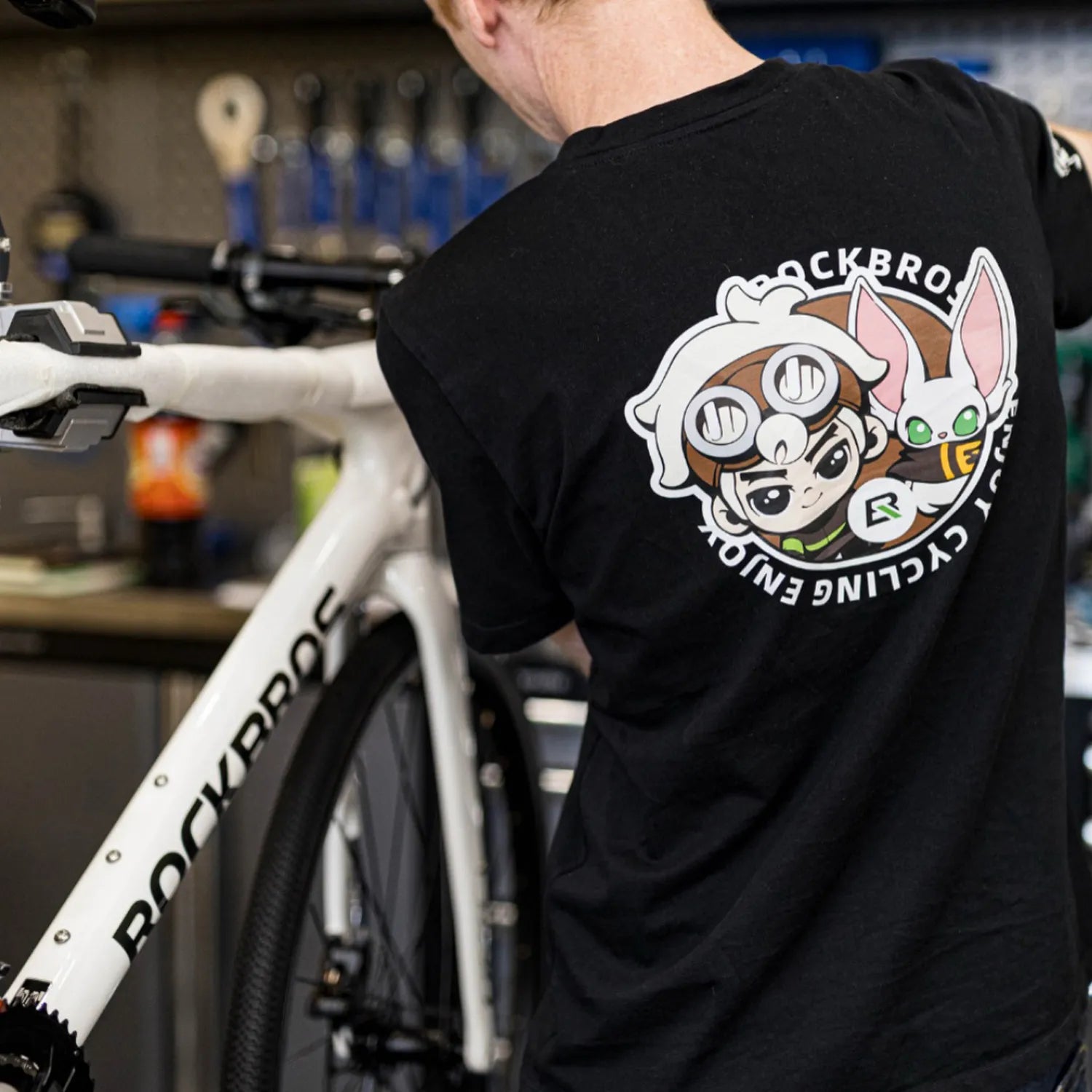 Building on a reputation for delivering high-performance gear to thousands of Australian riders, we bring that same technical precision to our workshop.
